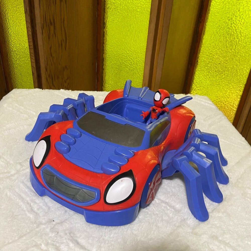 2021 Hasbro Spider Man Web Crawler Car Vehicle With Spring Loaded Bumper